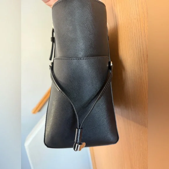 MICHAEL KORS Large Voyager Signature Black Leather MK Logo Luxury Tote Purse Bag - Picture 7 of 16